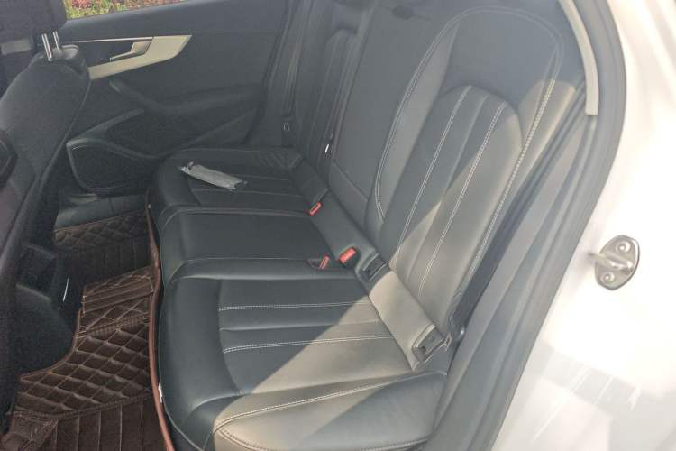 Used Audi A4L 2022 40 TFSI Fashion Dynamic Model Left Rear Seat