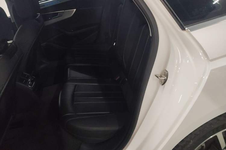 Used Audi A4L 2022 40 TFSI Fashion Dynamic Model Left Rear Seat