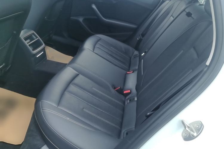 Used Audi A4L 2022 40 TFSI Stylish and Elegant Edition Left Rear Seat