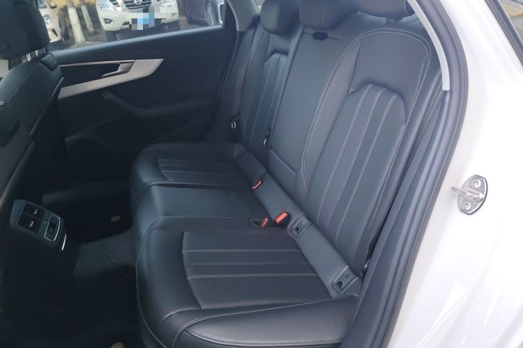 Used Audi A4L 2022 40 TFSI Luxury Dynamic Model Left Rear Seat