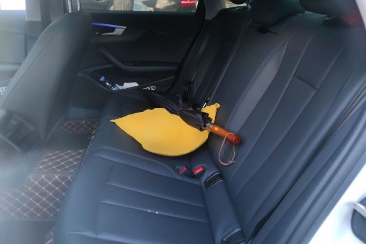 Used Audi A4L 2022 40 TFSI Stylish and Elegant Edition Left Rear Seat