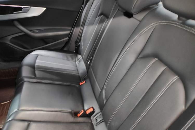 Used Audi A4L 2022 40 TFSI Luxury Dynamic Model Left Rear Seat
