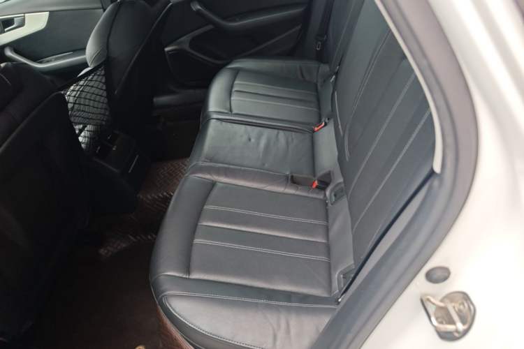 Used Audi A4L 2022 40 TFSI Fashion Dynamic Model Left Rear Seat