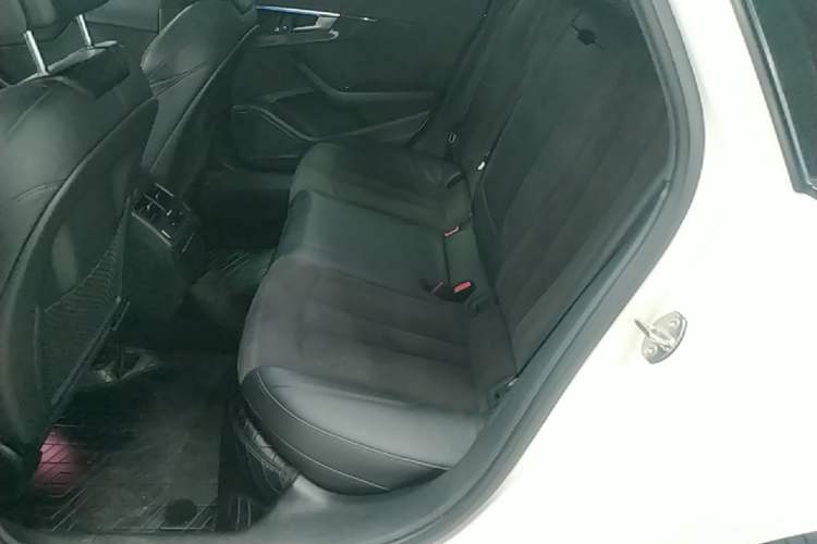 Used Audi A4L 2022 45 TFSI quattro Prestige Dynamic Edition Left Rear Seat
