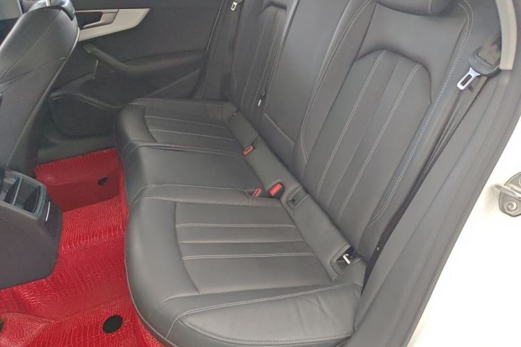 Used Audi A4L 2022 40 TFSI Fashion Dynamic Model Left Rear Seat