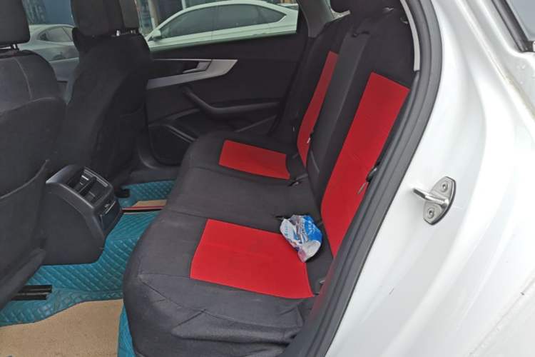 Used Audi A4L 2022 40 TFSI Fashion Dynamic Model Left Rear Seat
