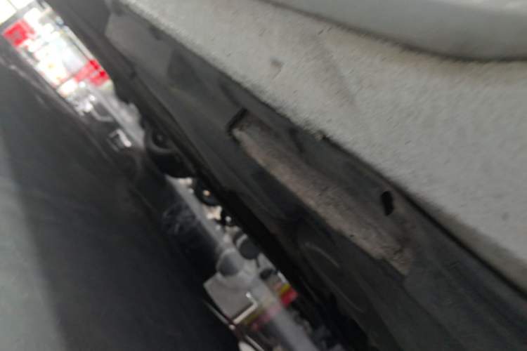 Used Audi A4L 2022 40 TFSI Fashion Dynamic Model Left Side Sill