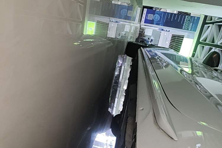 Used Audi A4L 2022 40 TFSI Fashion Dynamic Model Left Side Sill