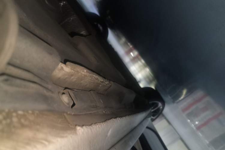 Used Audi A4L 2022 40 TFSI Fashion Dynamic Model Left Side Sill