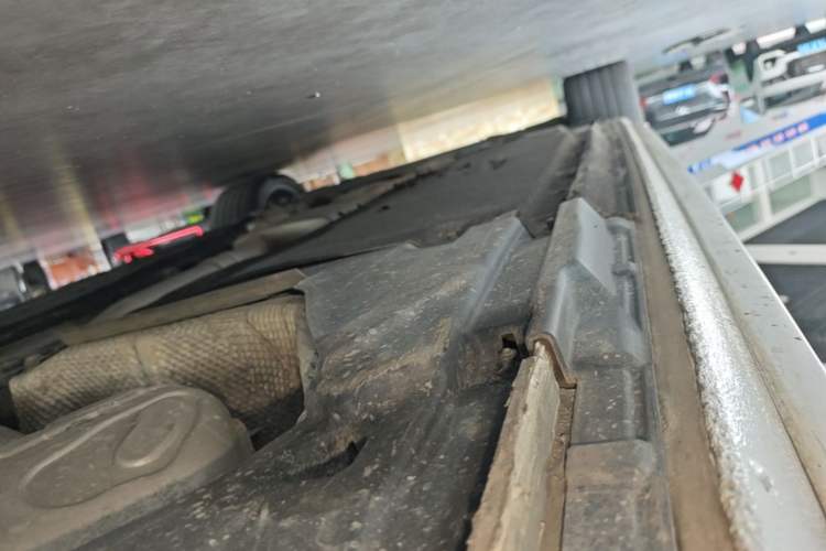 Used Audi A4L 2022 40 TFSI Fashion Dynamic Model Left Side Sill