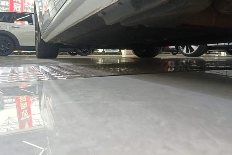 Used Audi A4L 2022 40 TFSI Fashion Dynamic Model Left Side Sill