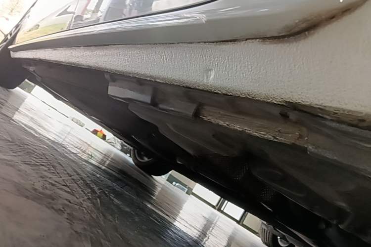 Used Audi A4L 2022 40 TFSI Fashion Dynamic Model Left Side Sill
