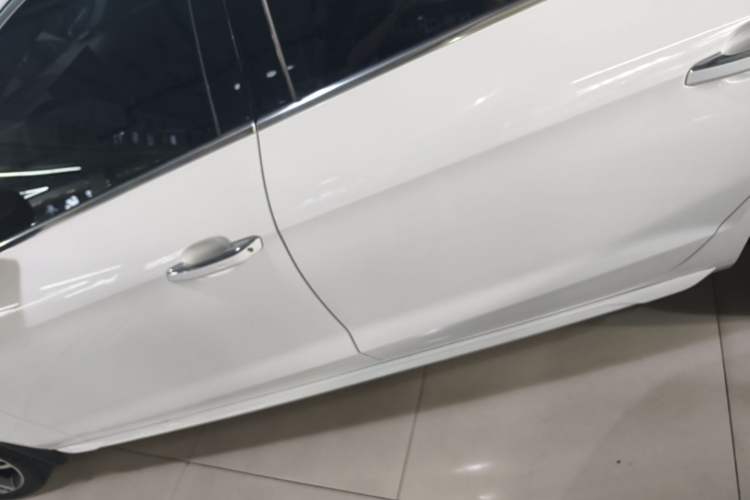 Used Audi A4L 2022 40 TFSI Fashion Dynamic Model Left Side Sill