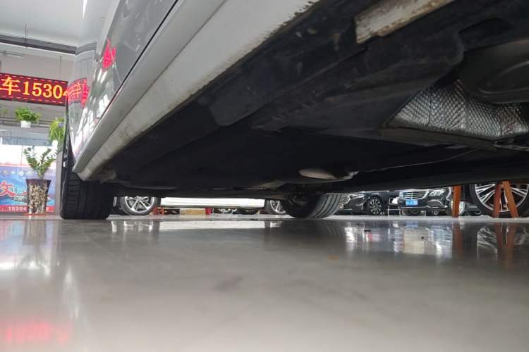 Used Audi A4L 2022 40 TFSI Fashion Dynamic Model Left Side Sill