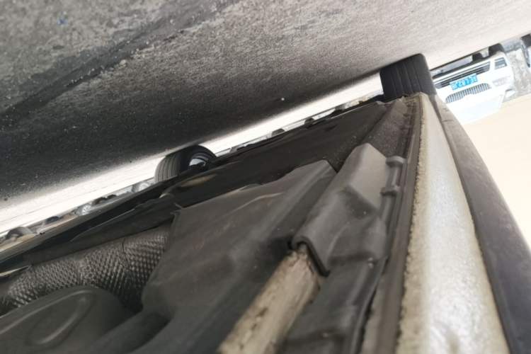 Used Audi A4L 2022 40 TFSI Luxury Dynamic Model Left Side Sill