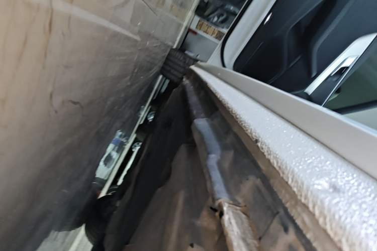 Used Audi A4L 2022 40 TFSI Fashion Dynamic Model Left Side Sill