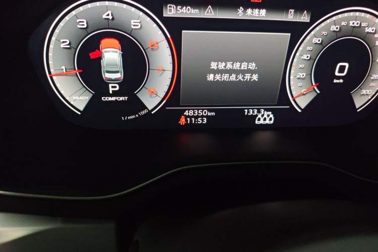 Used Audi A4L 2022 40 TFSI Luxury Dynamic Model Odometer Close Up