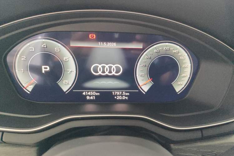 Used Audi A4L 2022 40 TFSI Stylish and Elegant Edition Odometer Close Up