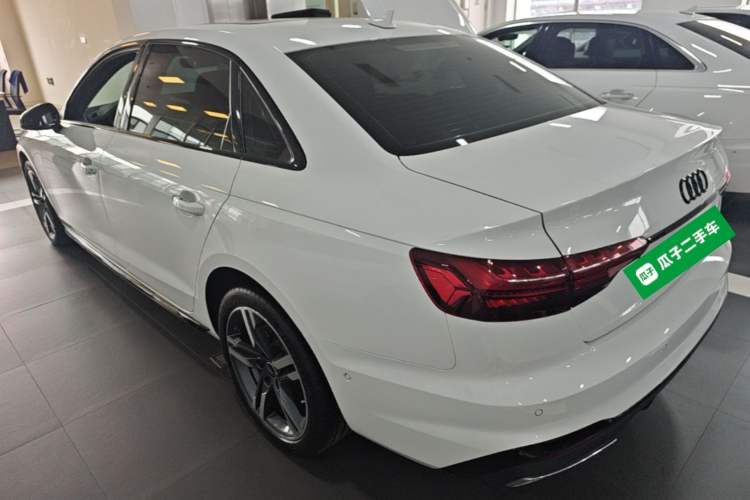 Used Audi A4L 2022 40 TFSI Luxury Dynamic Model Rear Left 45 Deg