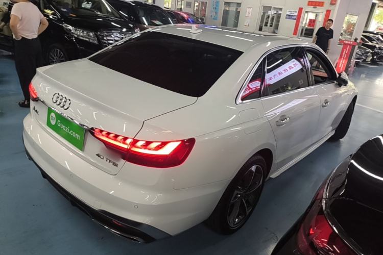 Used Audi A4L 2022 40 TFSI Fashion Dynamic Model Rear Right 45 Deg