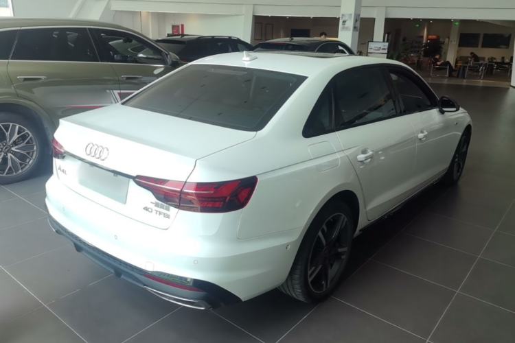 Used Audi A4L 2022 40 TFSI Luxury Dynamic Model Rear Right 45 Deg