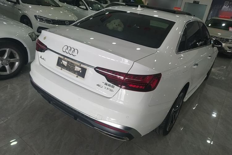 Used Audi A4L 2022 40 TFSI Fashion Dynamic Model Rear Right 45 Deg