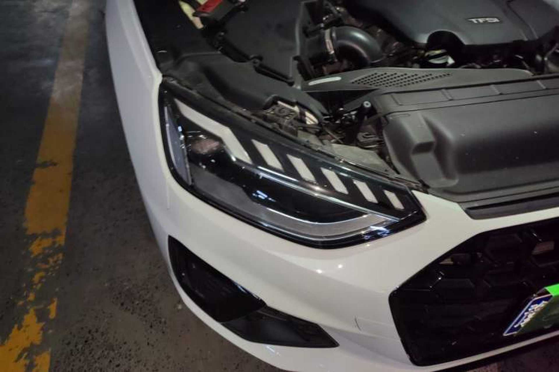 Used Audi A4L 2022 40 TFSI Luxury Dynamic Model Right Front Headlight