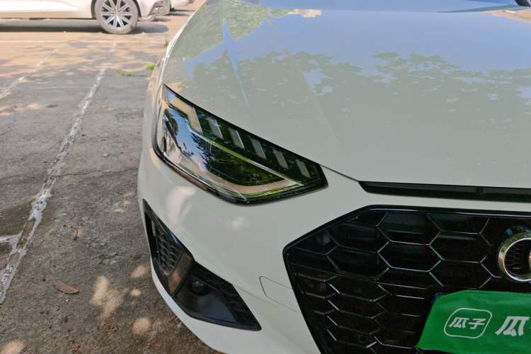 Used Audi A4L 2022 40 TFSI Luxury Dynamic Model Right Front Headlight