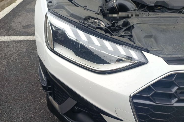 Used Audi A4L 2022 40 TFSI Fashion Dynamic Model Right Front Headlight