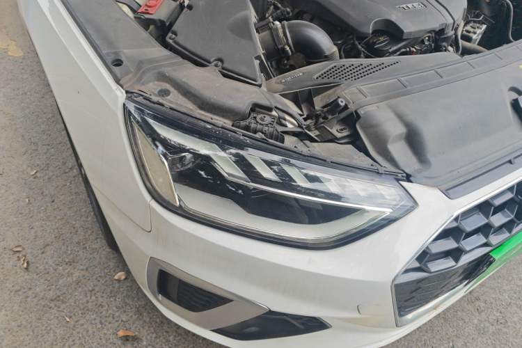 Used Audi A4L 2022 40 TFSI Fashion Dynamic Model Right Front Headlight