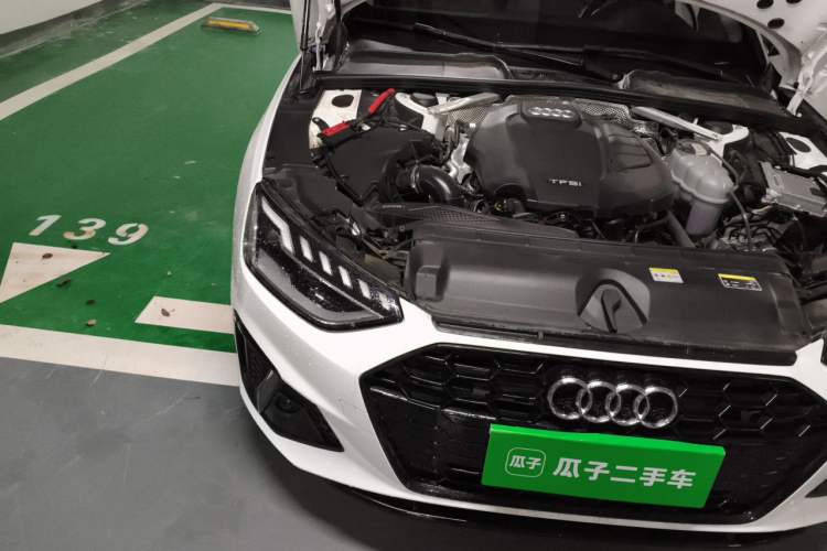 Used Audi A4L 2022 40 TFSI Luxury Dynamic Model Right Front Headlight