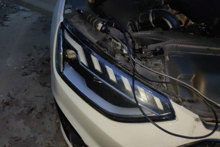 Used Audi A4L 2022 40 TFSI Luxury Dynamic Model Right Front Headlight