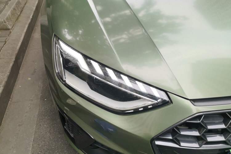Used Audi A4L 2022 40 TFSI Luxury Dynamic Model Right Front Headlight