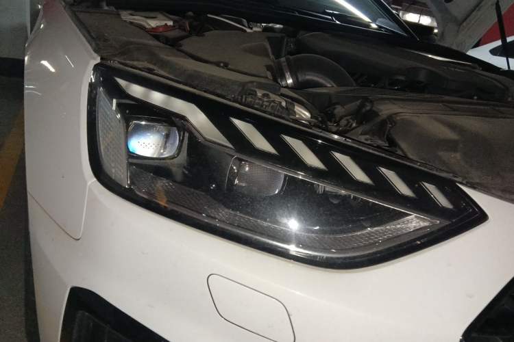 Used Audi A4L 2022 45 TFSI quattro Prestige Dynamic Edition Right Front Headlight