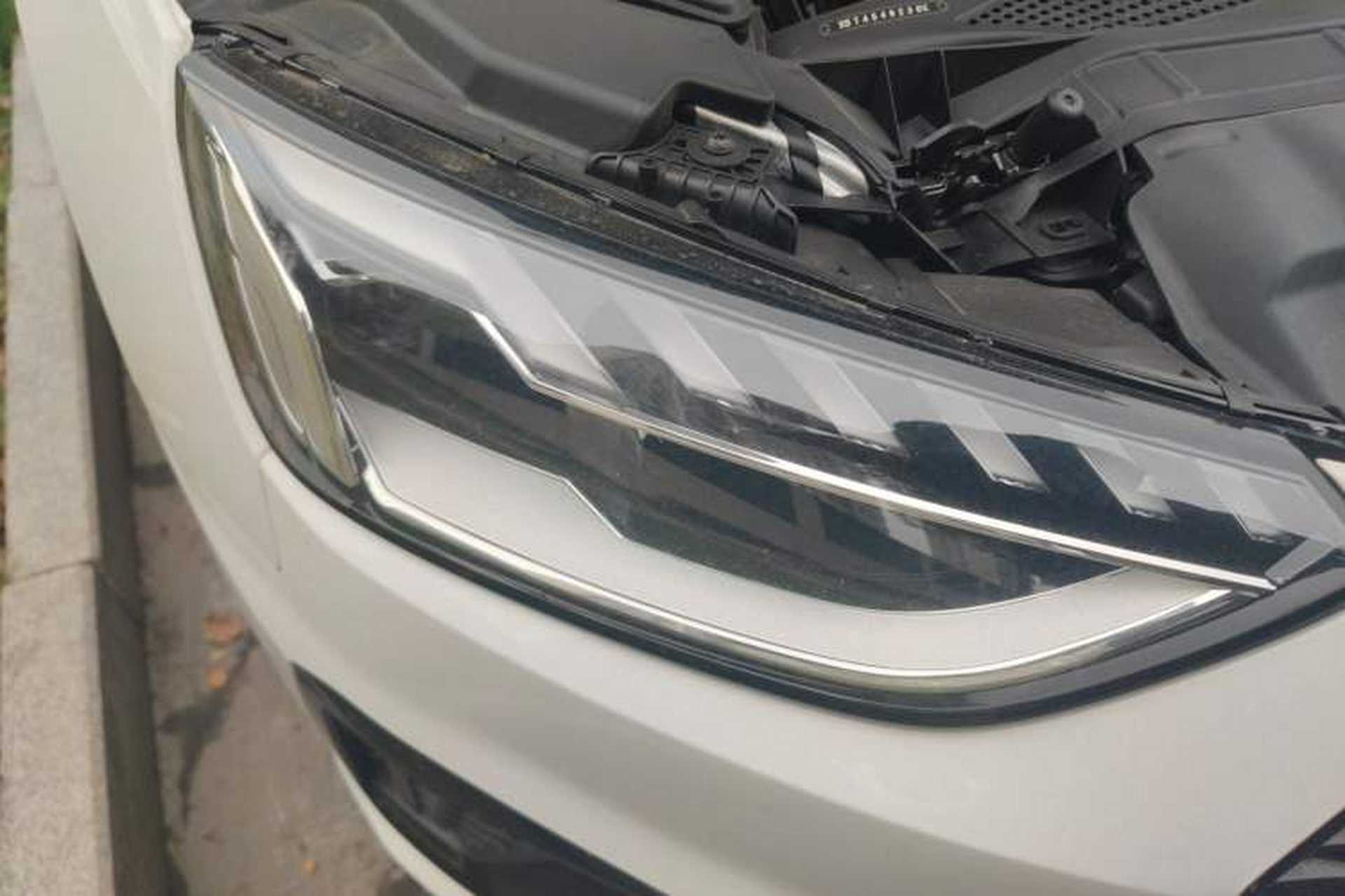 Used Audi A4L 2022 40 TFSI Luxury Dynamic Model Right Front Headlight