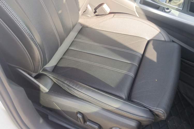 Used Audi A4L 2022 40 TFSI Fashion Dynamic Model Right Front Seat