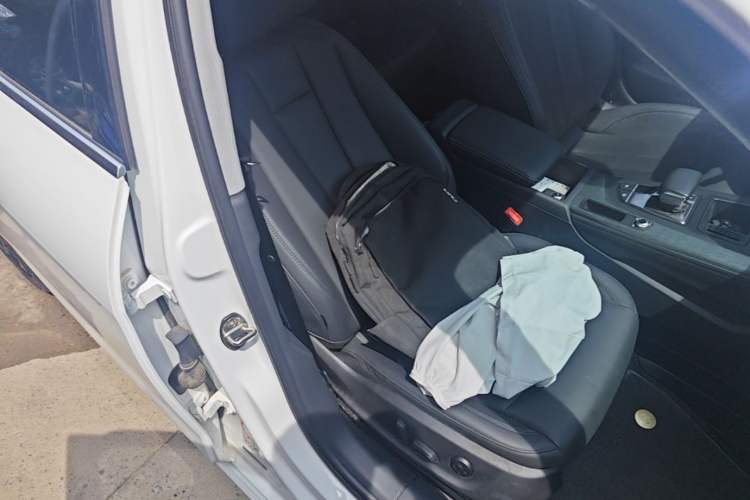 Used Audi A4L 2022 40 TFSI Luxury Prestige Edition Right Front Seat