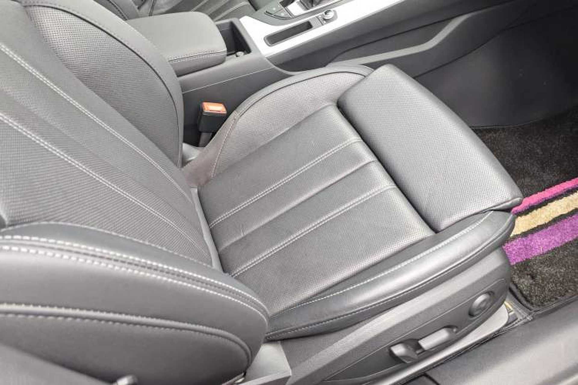 Used Audi A4L 2022 40 TFSI Fashion Dynamic Model Right Front Seat