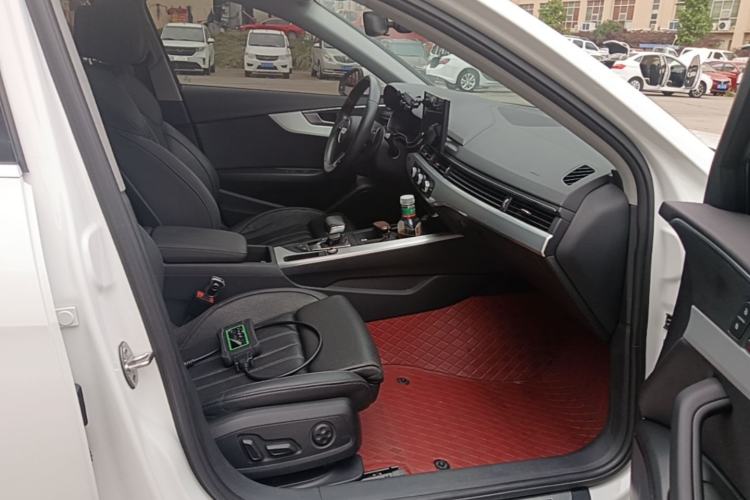 Used Audi A4L 2022 40 TFSI Fashion Dynamic Model Right Front Seat