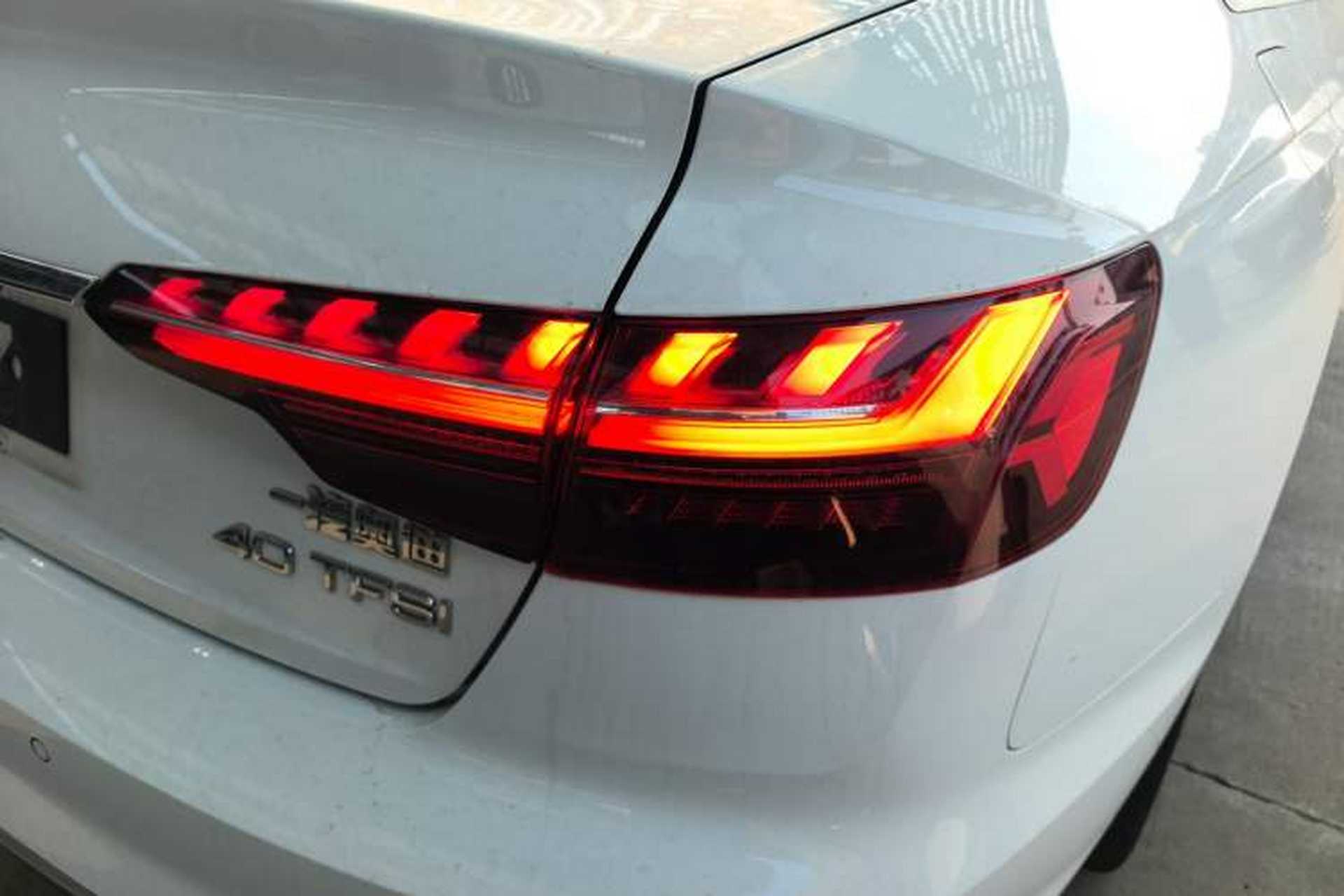 Used Audi A4L 2022 40 TFSI Fashion Dynamic Model Right Rear Taillight