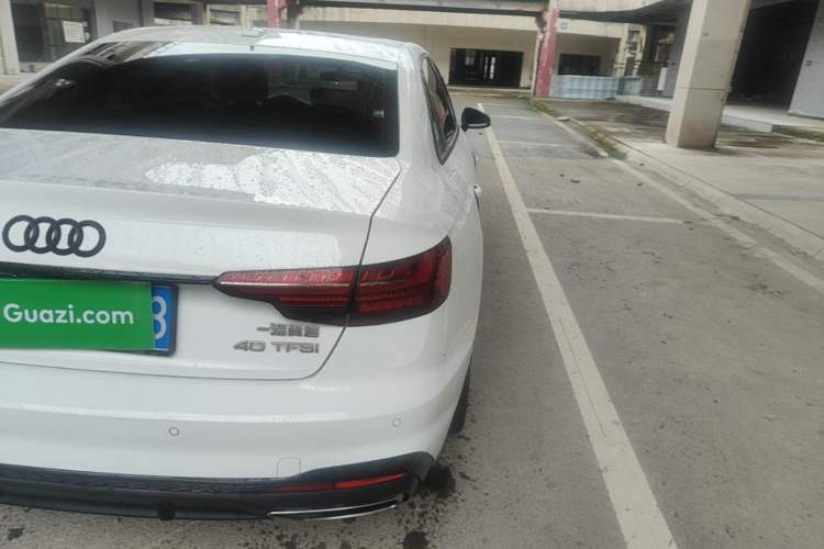 Used Audi A4L 2022 40 TFSI Luxury Dynamic Model Right Rear Taillight