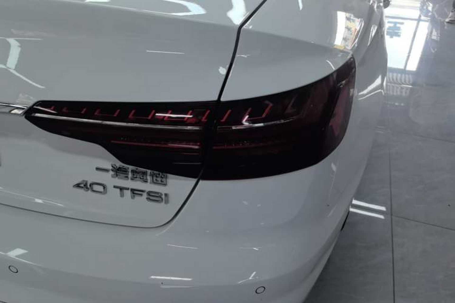 Used Audi A4L 2022 40 TFSI Fashion Dynamic Model Right Rear Taillight