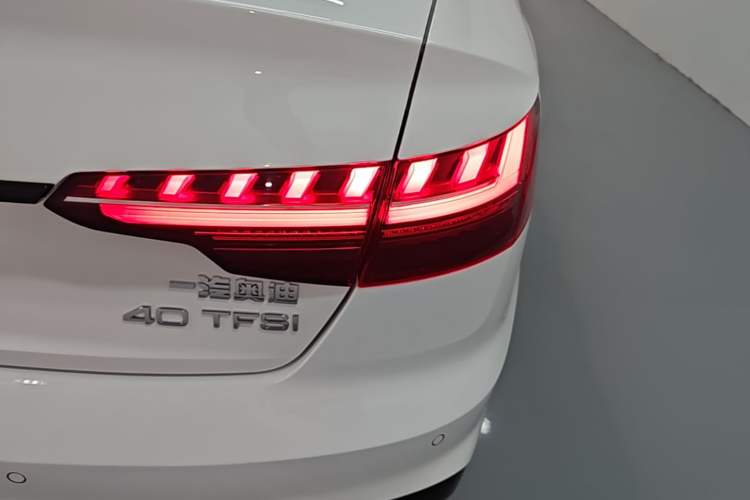Used Audi A4L 2022 40 TFSI Luxury Dynamic Model Right Rear Taillight