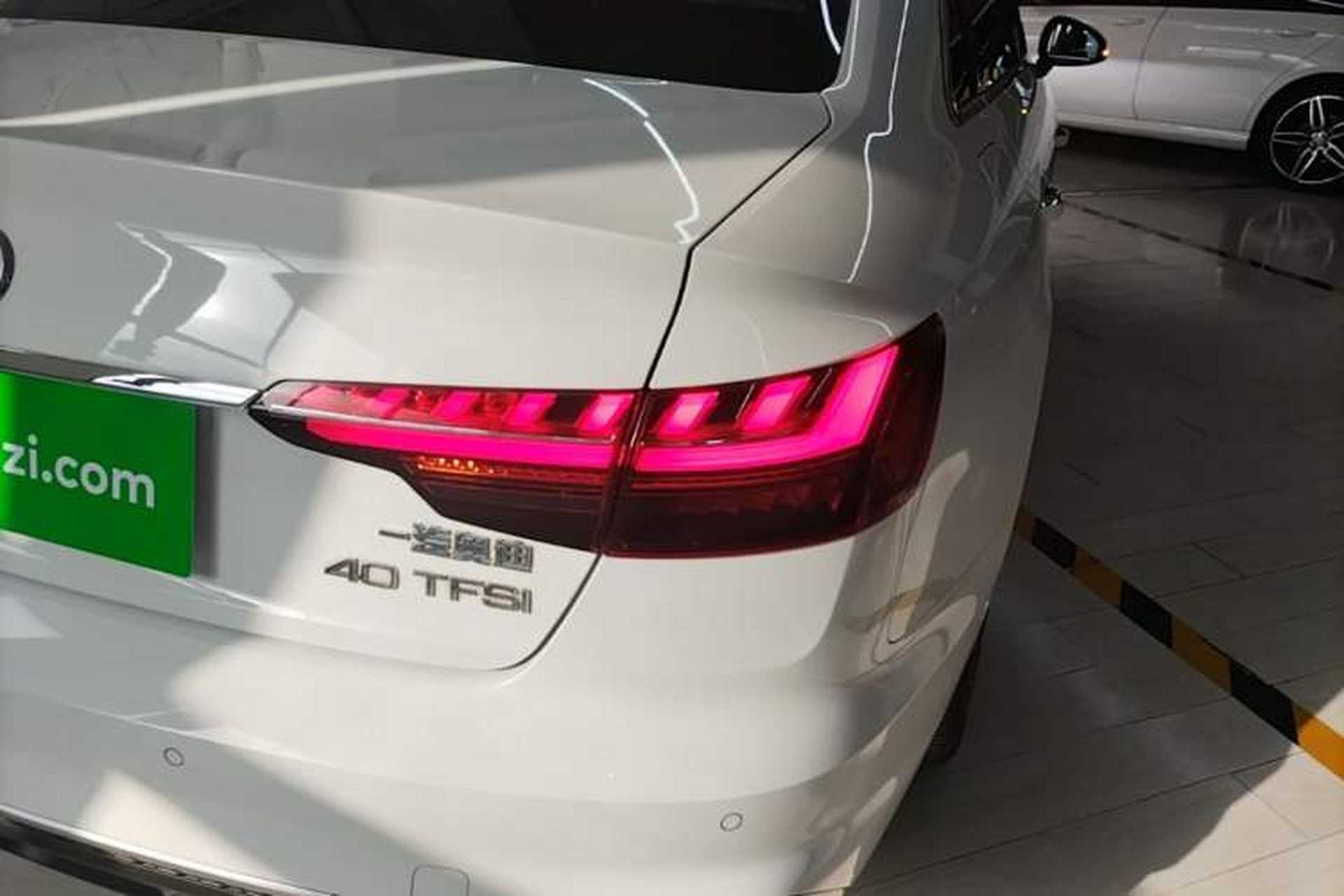 Used Audi A4L 2022 40 TFSI Luxury Dynamic Model Right Rear Taillight