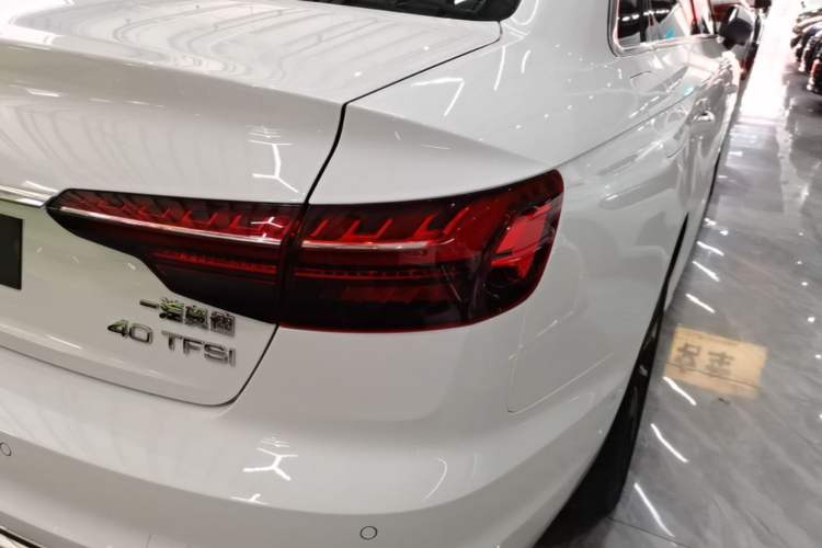 Used Audi A4L 2022 40 TFSI Luxury Prestige Edition Right Rear Taillight