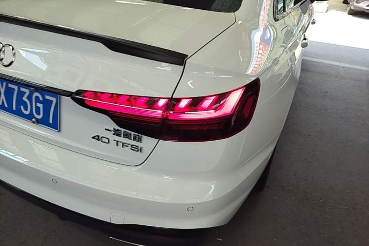 Used Audi A4L 2022 40 TFSI Luxury Dynamic Model Right Rear Taillight