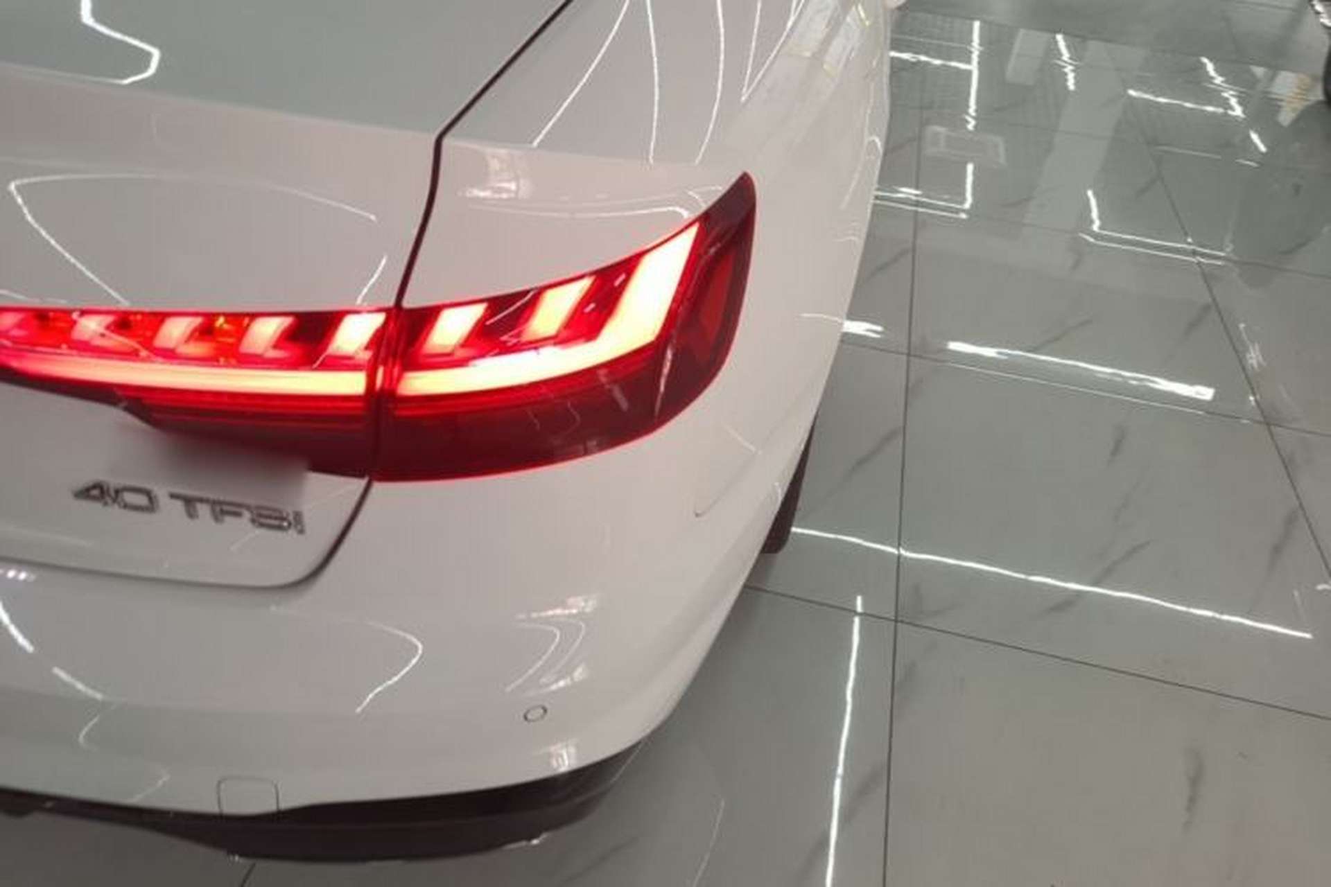 Used Audi A4L 2022 40 TFSI Luxury Dynamic Model Right Rear Taillight