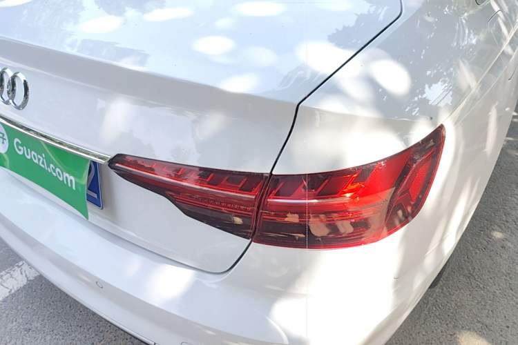 Used Audi A4L 2022 40 TFSI Fashion Dynamic Model Right Rear Taillight