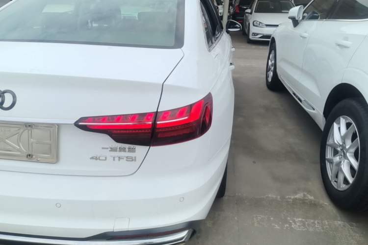 Used Audi A4L 2022 40 TFSI Stylish and Elegant Edition Right Rear Taillight