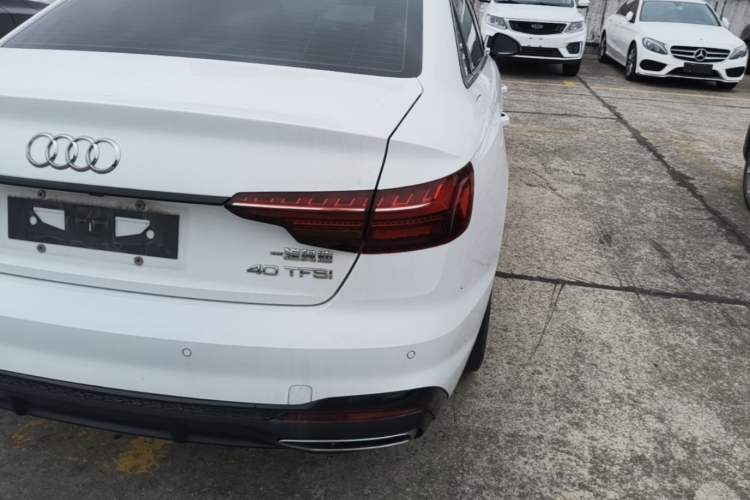 Used Audi A4L 2022 40 TFSI Luxury Dynamic Model Right Rear Taillight